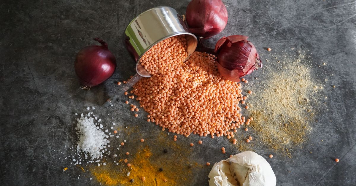 découvrez la recette traditionnelle du ragoût de lentilles alsacien, un plat réconfortant et savoureux aux saveurs authentiques de l'alsace.