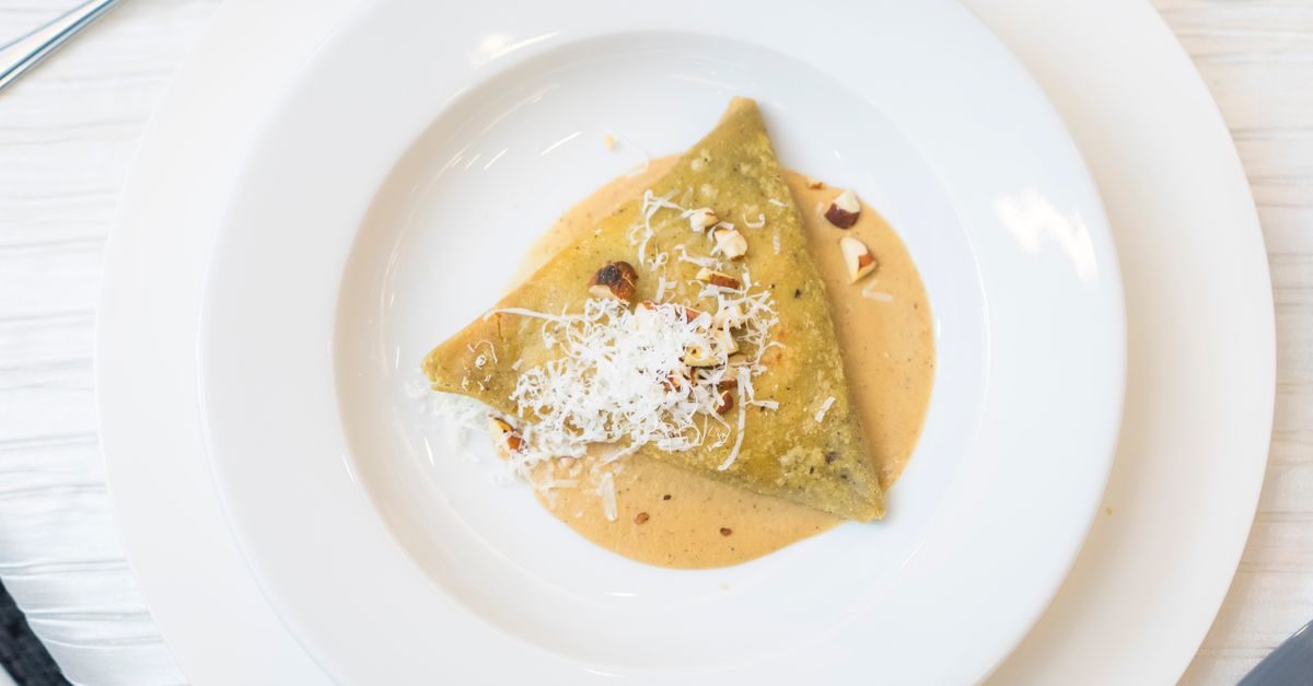 découvrez notre recette savoureuse de raviolis aux champignons, une délicieuse pâte fraîche farcie de champignons parfumés, parfaite pour un repas gourmand et authentique.