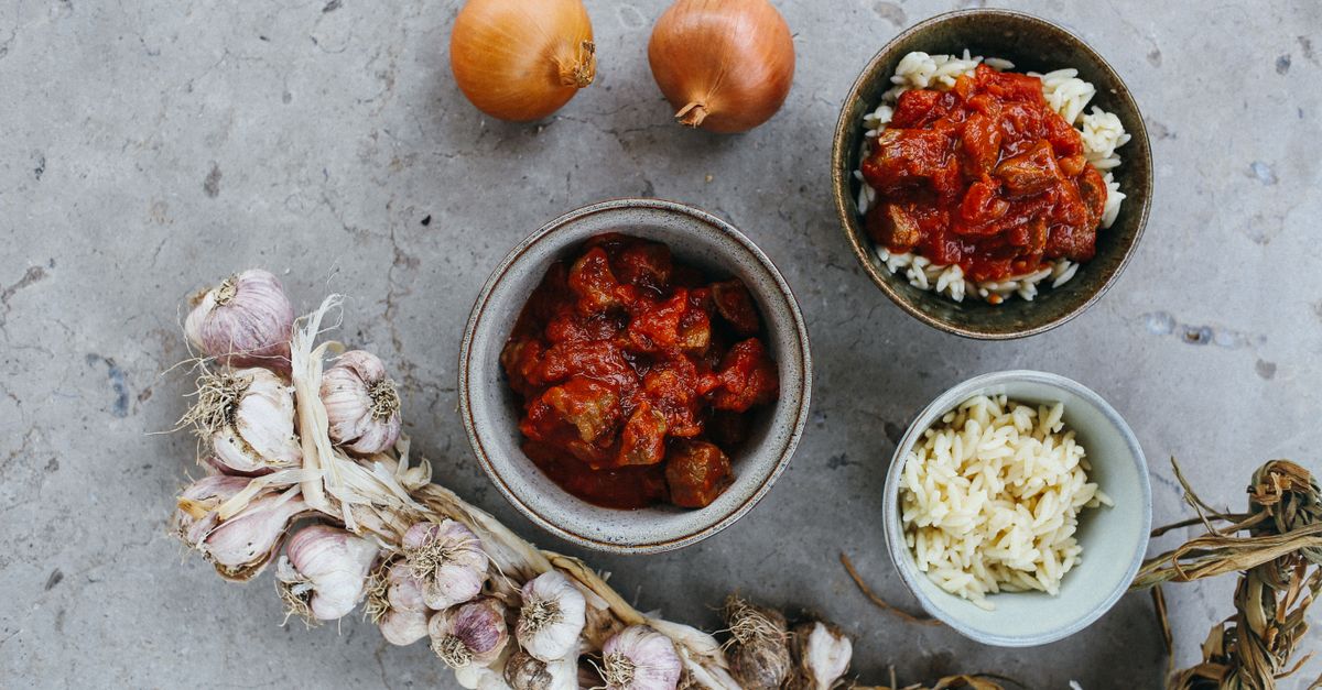découvrez une recette simplifiée de ragoût de lièvre, facile à préparer et savoureuse, idéale pour un repas chaleureux et traditionnel.