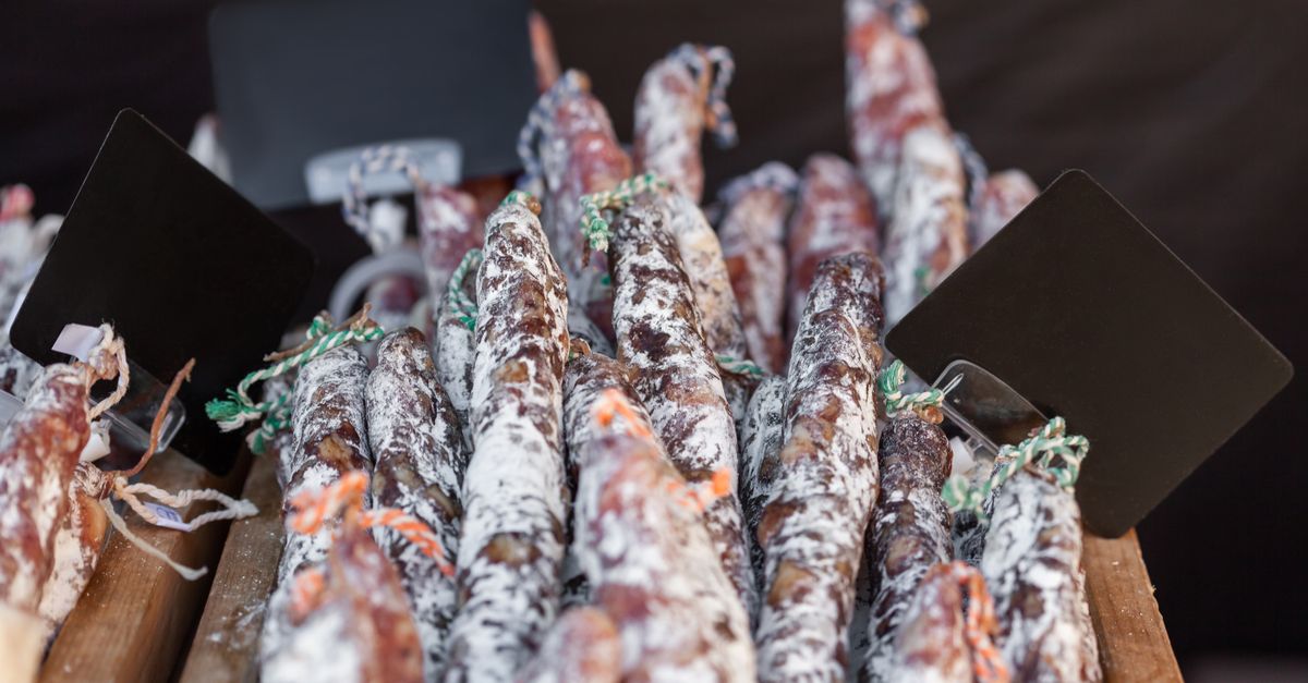 découvrez les spécialités culinaires de la sarthe, un terroir riche en saveurs authentiques et en traditions gourmandes.
