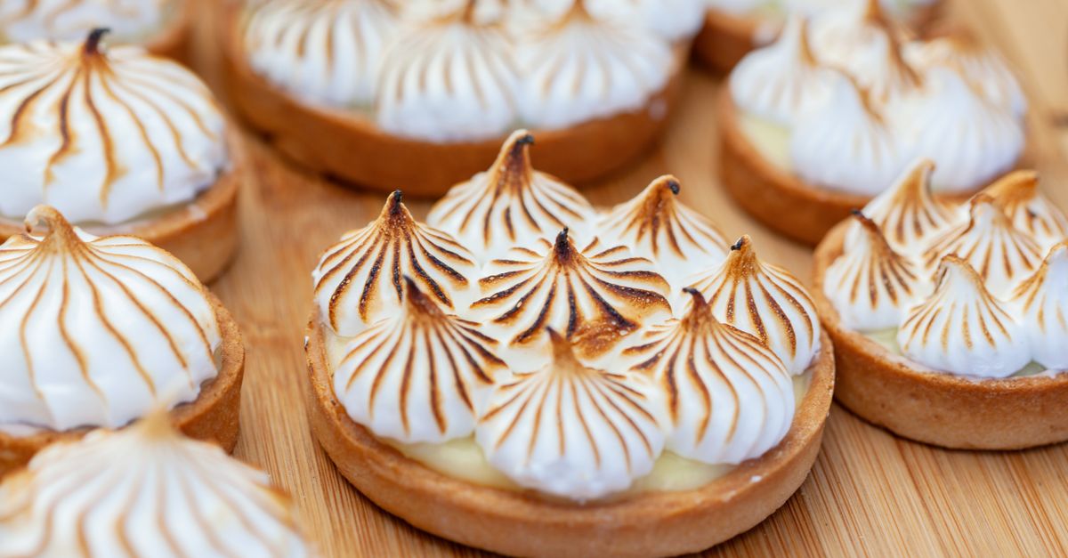 découvrez les conseils pour déguster une tarte au citron meringuée pendant la grossesse en toute sécurité, astuces et précautions pour future maman.
