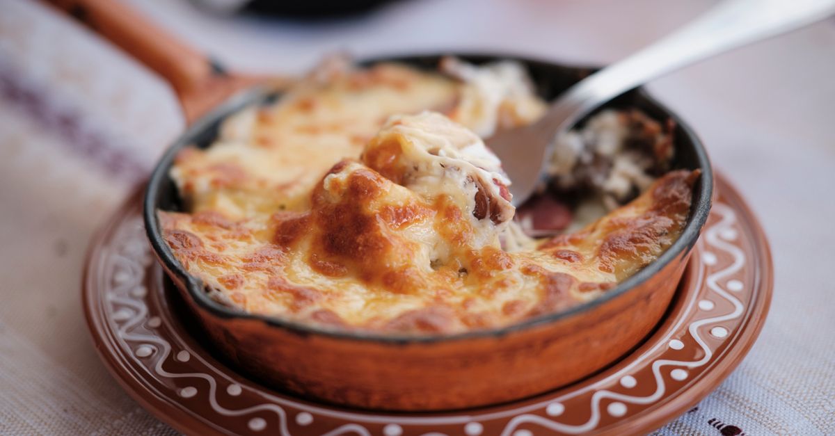 découvrez notre recette savoureuse de côte de sanglier cuite au four, un plat gourmand alliant tendreté et saveurs sauvages.