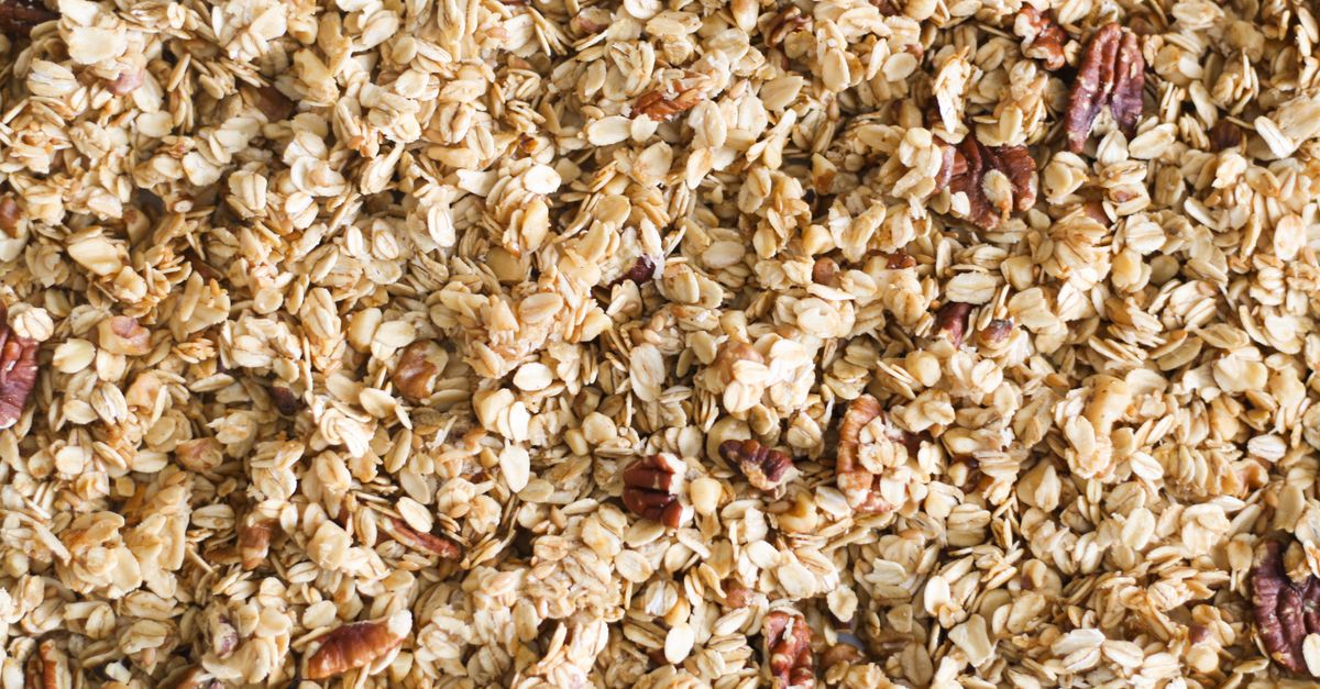 découvrez notre recette de crumble croustillant aux flocons d'avoine, un dessert gourmand alliant saveur et texture irrésistible.